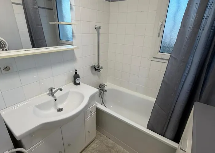 Maison 3 Etoiles, Proche Etang De Thau